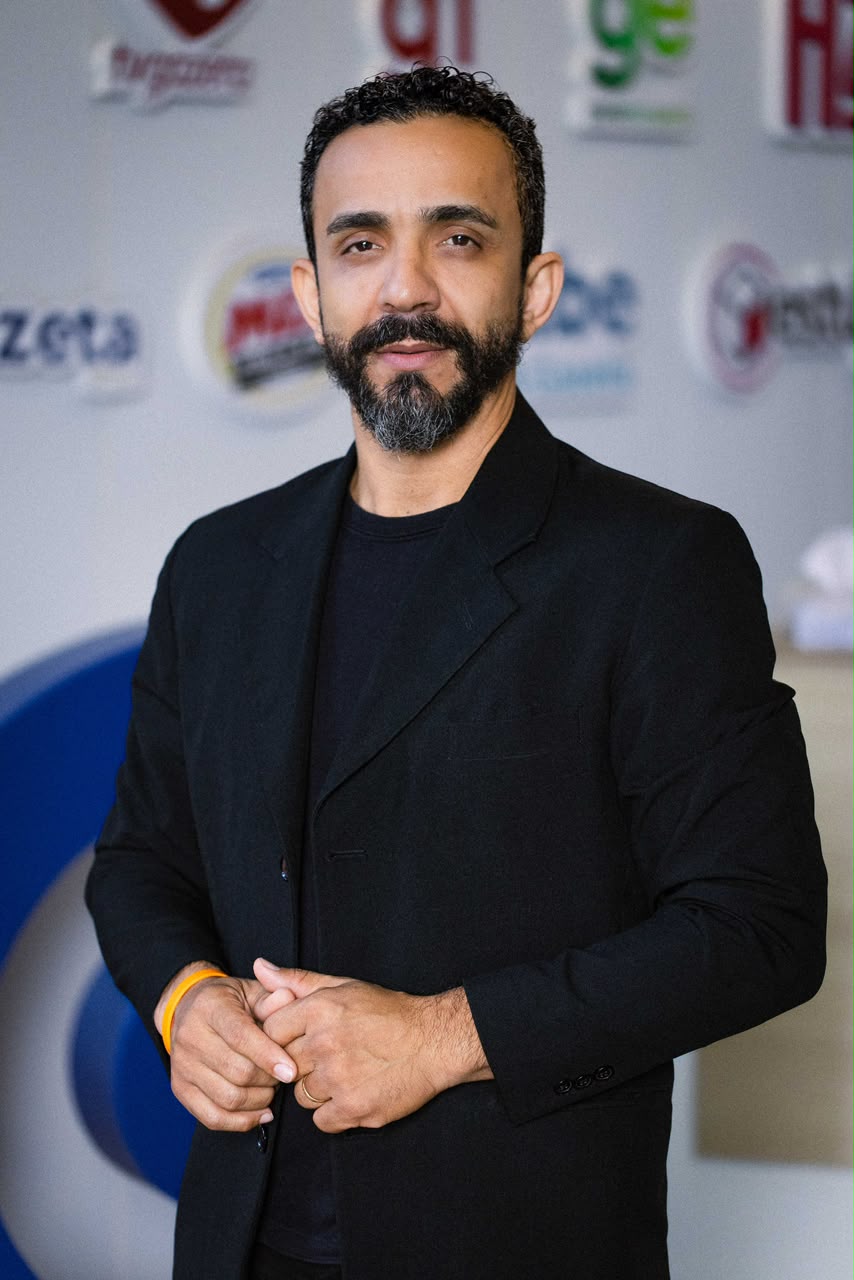Retrato de Wander Rodrigues Marques, professor da Formação em Psicanálise Clínica e Pneumapsicanálise da AEP