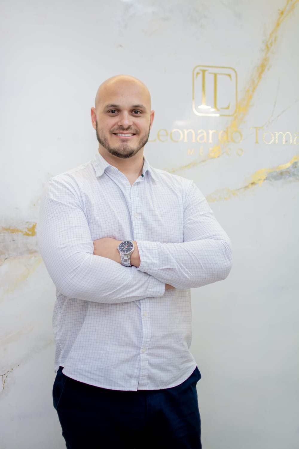 Retrato de Leonardo Tomaz, professor da Formação em Psicanálise Clínica e Pneumapsicanálise da AEP